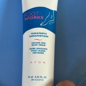Avon Foot Works Therapeutic Cracked Heel Relief Cream